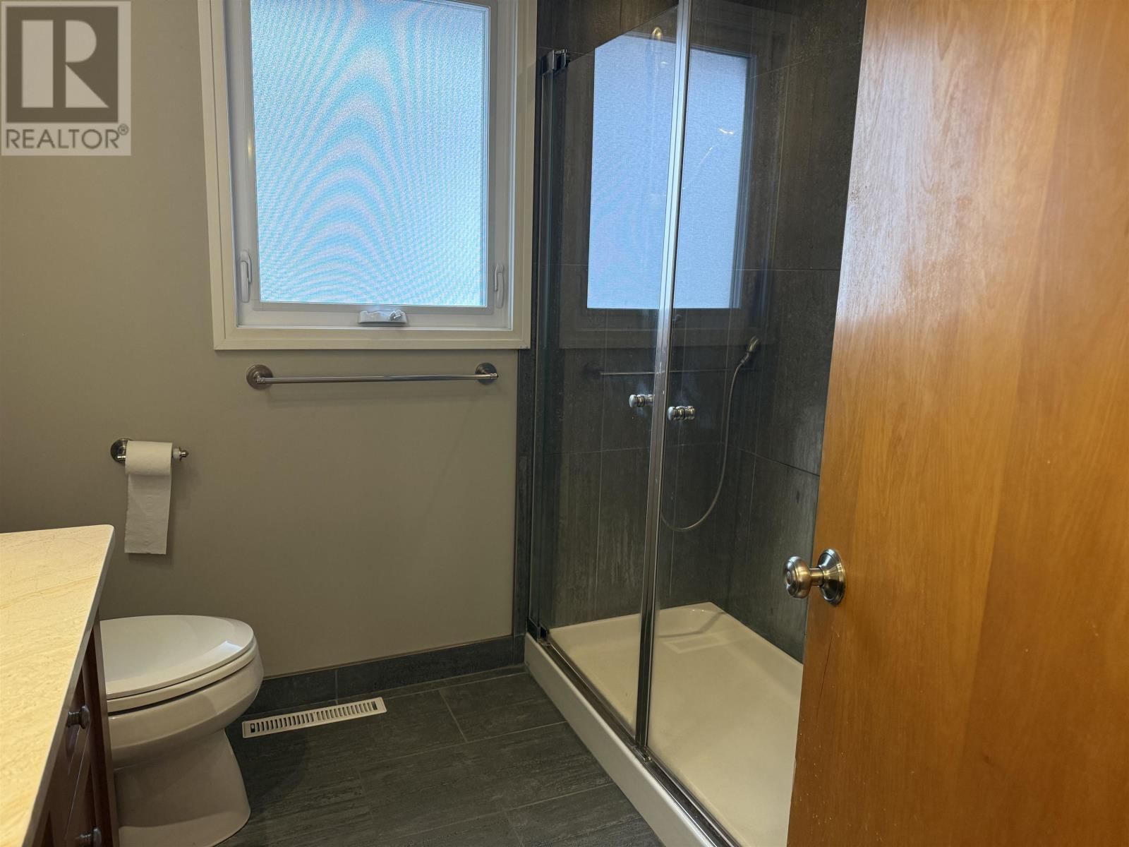 2214 ARTHUR ST Image 21