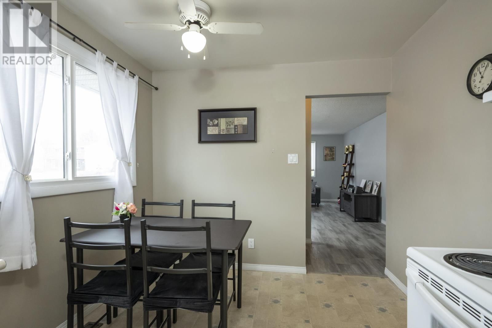 163 BLUCHER AVE Image 15