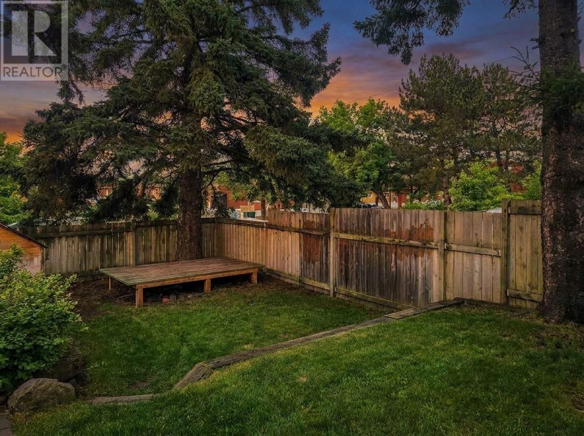 163 BLUCHER AVE Image 42