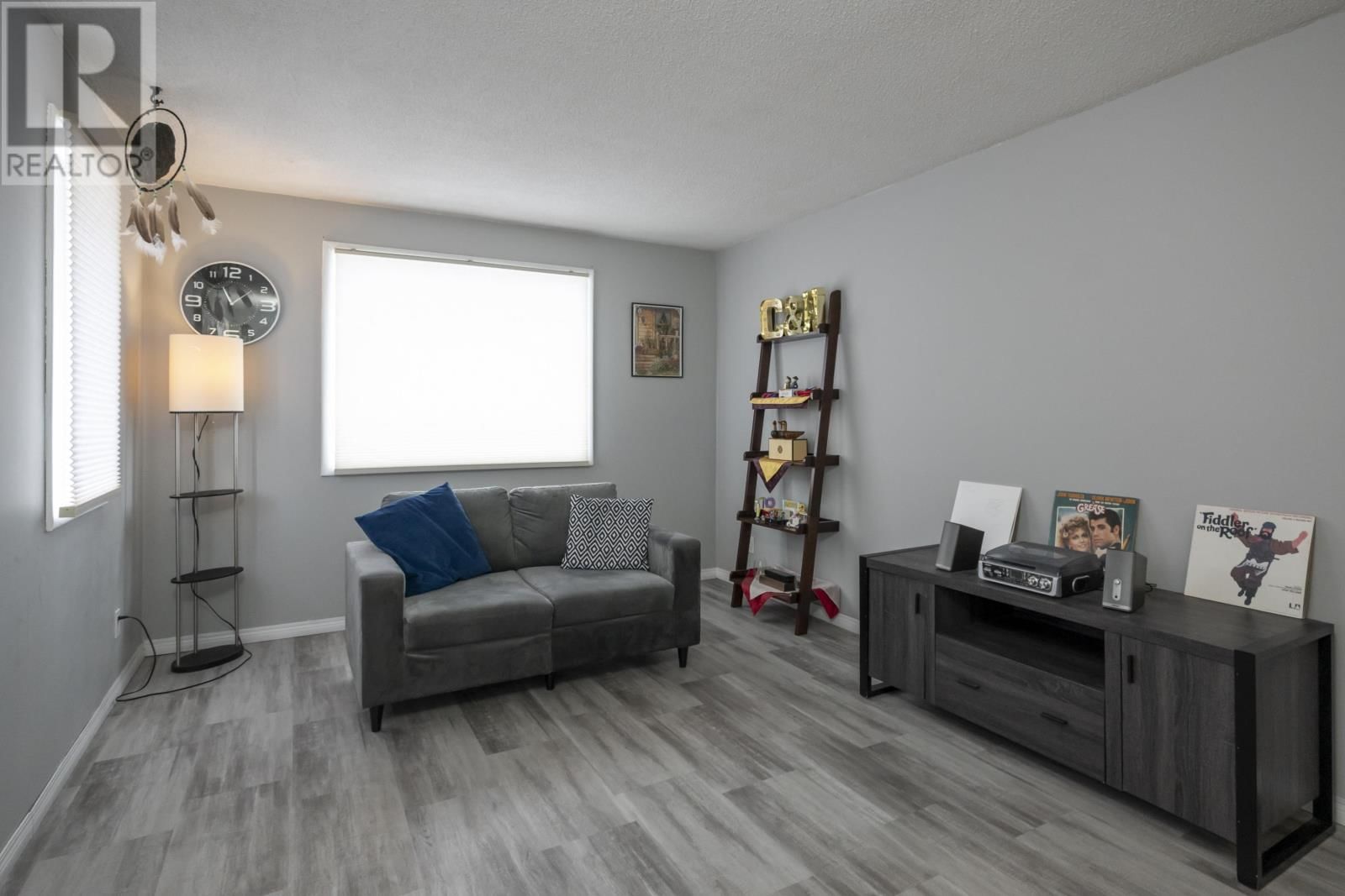 163 BLUCHER AVE Image 8