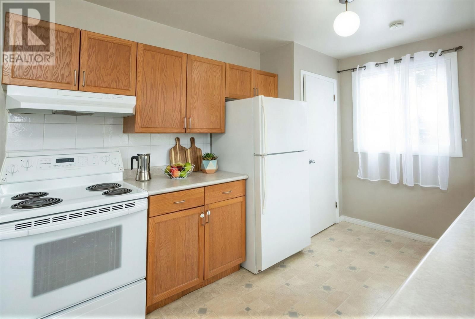 163 BLUCHER AVE Image 9