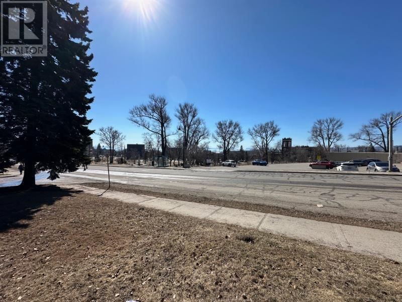 372 PT RED RIVER RD Image 3