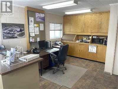 Image #1 of Commercial for Sale at 332407 Highway 11 N, Earlton, Ontario