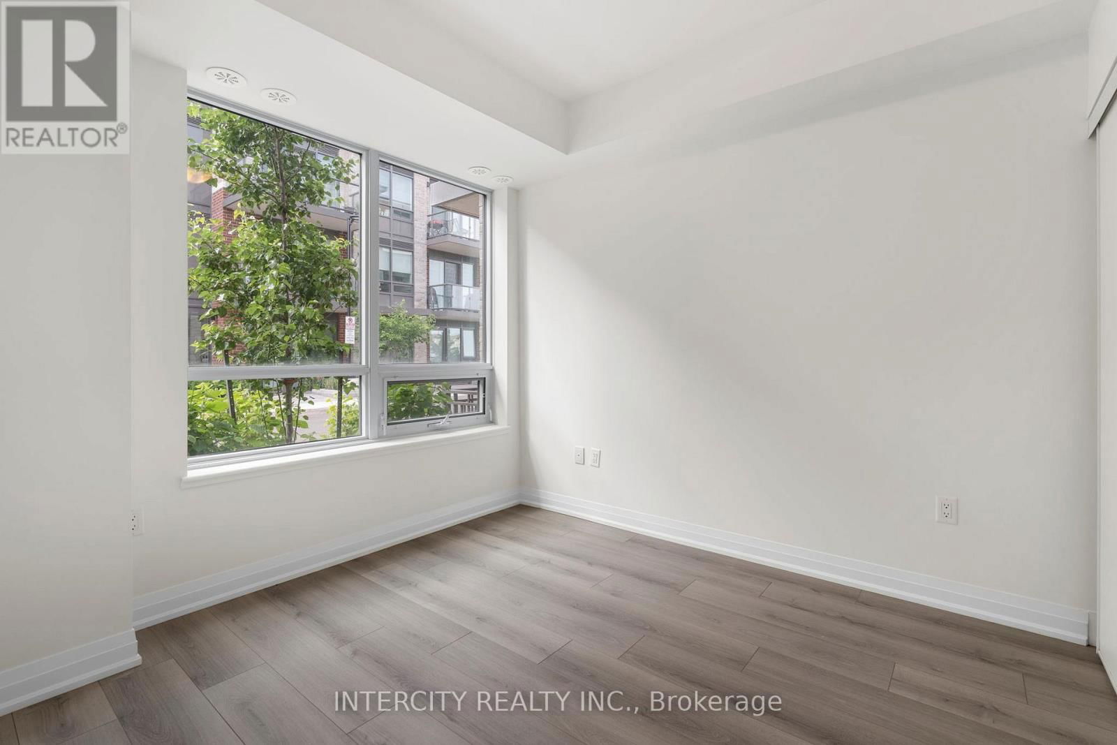 131 - 85 ATTMAR DRIVE Image 19