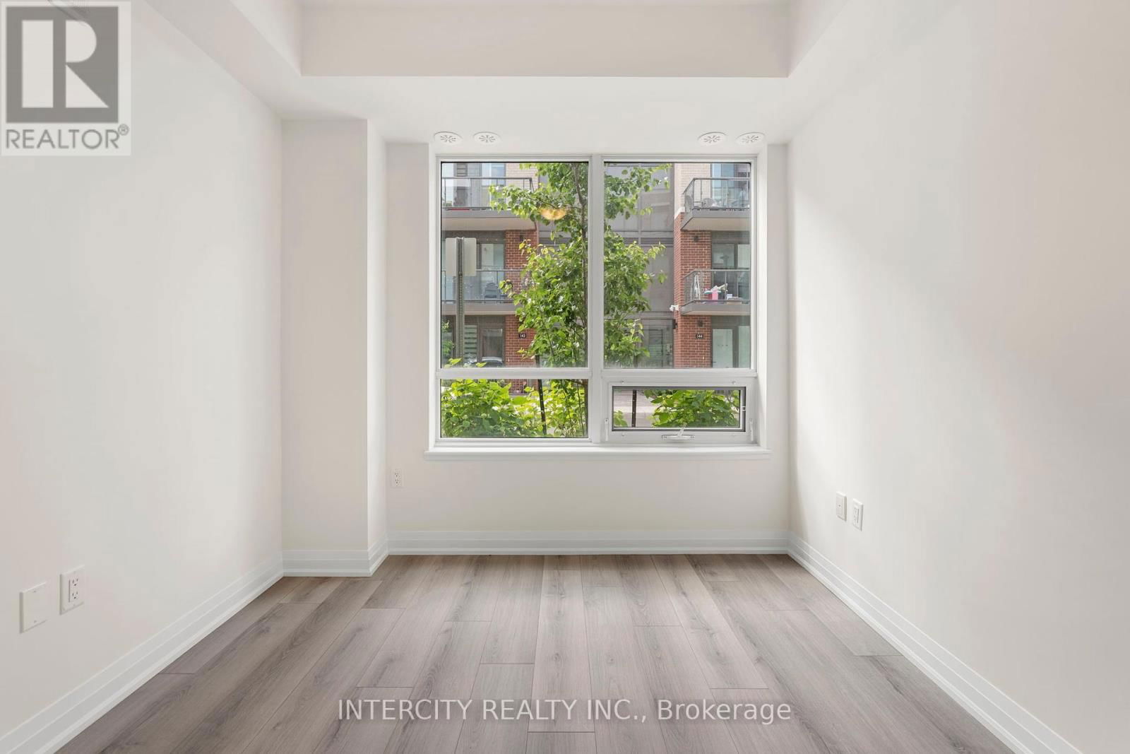 131 - 85 ATTMAR DRIVE Image 20