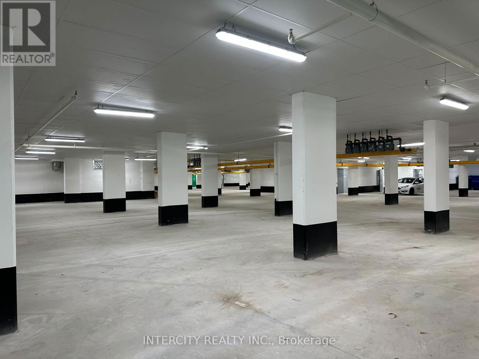 131 - 85 ATTMAR DRIVE Image 28