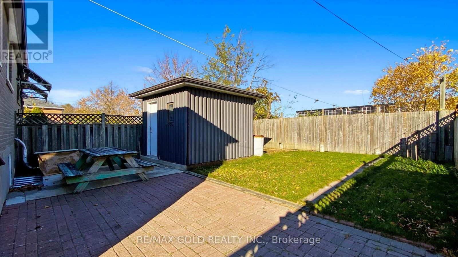 47 CHERRYLAWN AVENUE Image 38