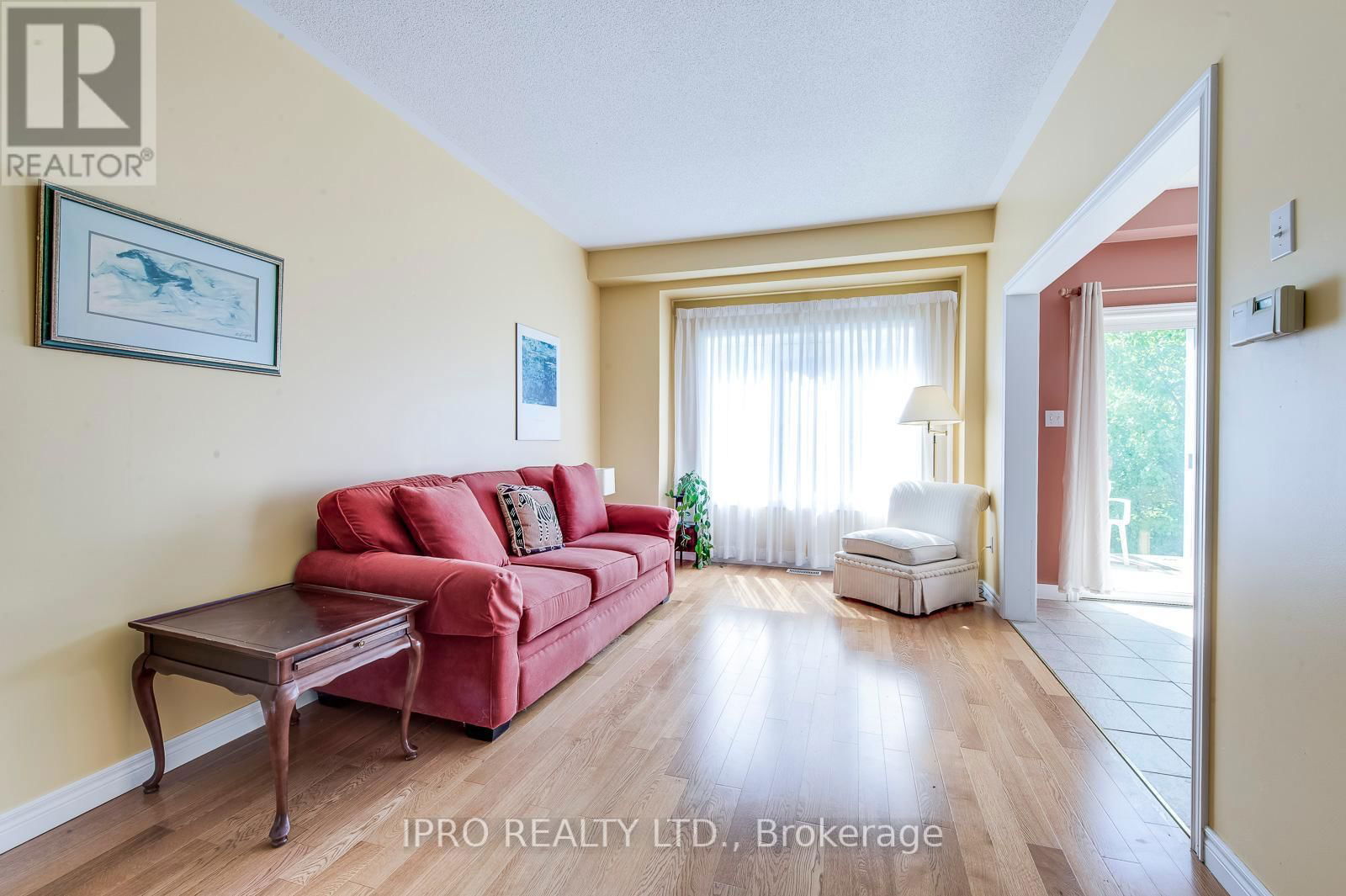 5326 DRYDEN AVENUE Image 3