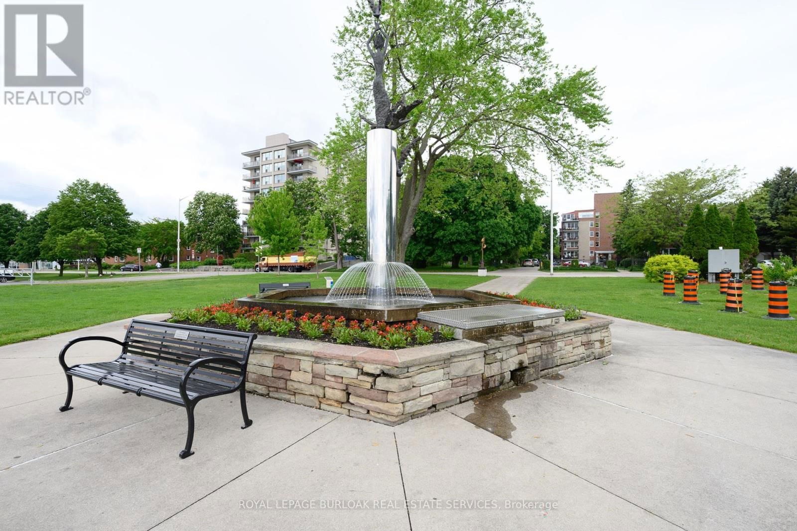 108 - 1377 LAKESHORE ROAD Image 26