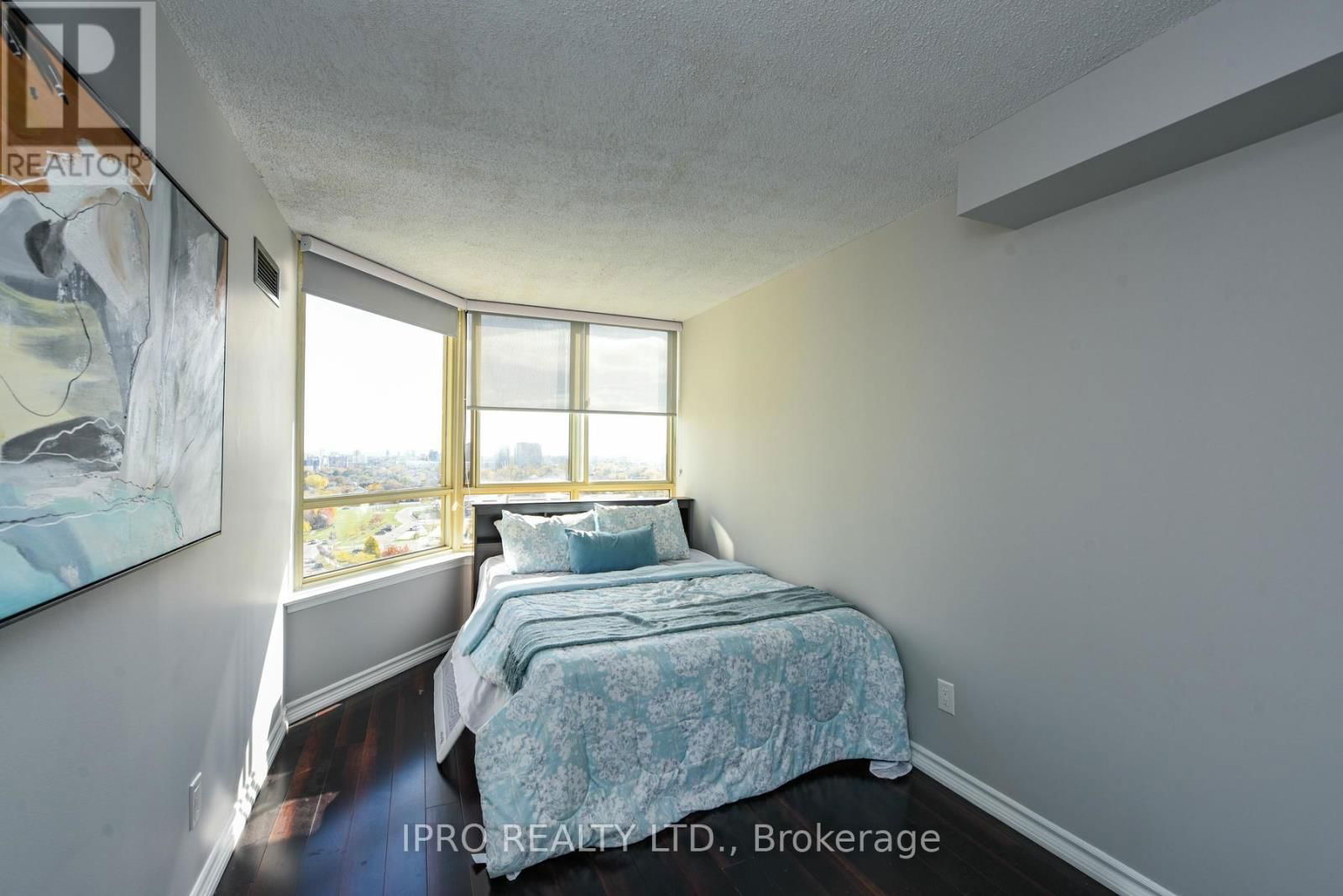 1411 - 3605 KARIYA DRIVE Image 28