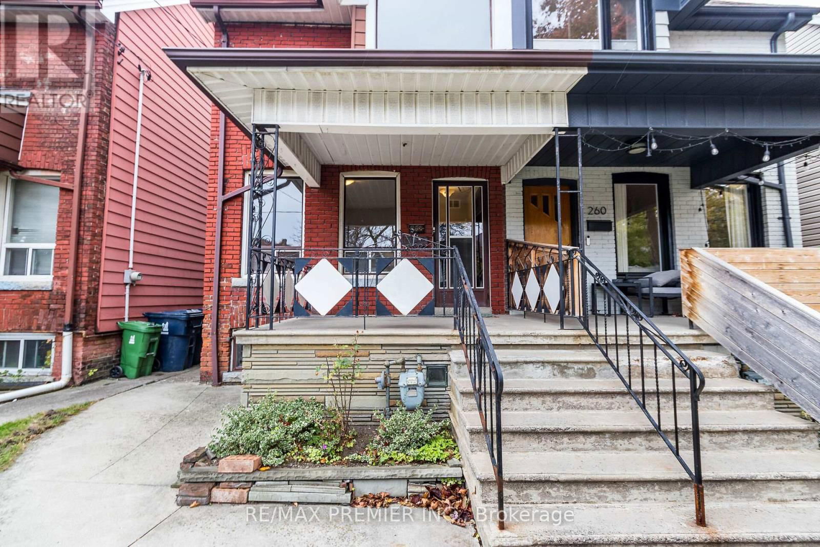 UPPER - 258 SYMINGTON AVENUE Image 3