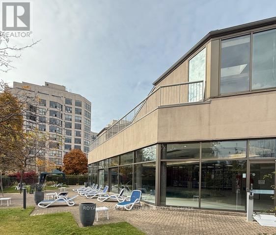 2403 - 2269 LAKE SHORE BOULEVARD W Image 35