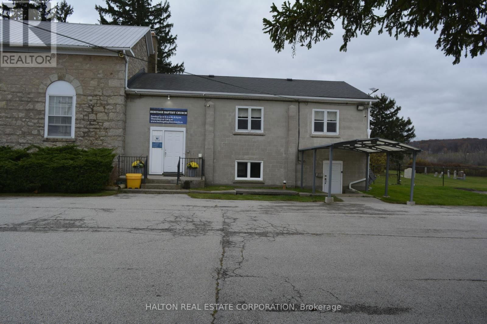 2437 DUNDAS STREET Image 34