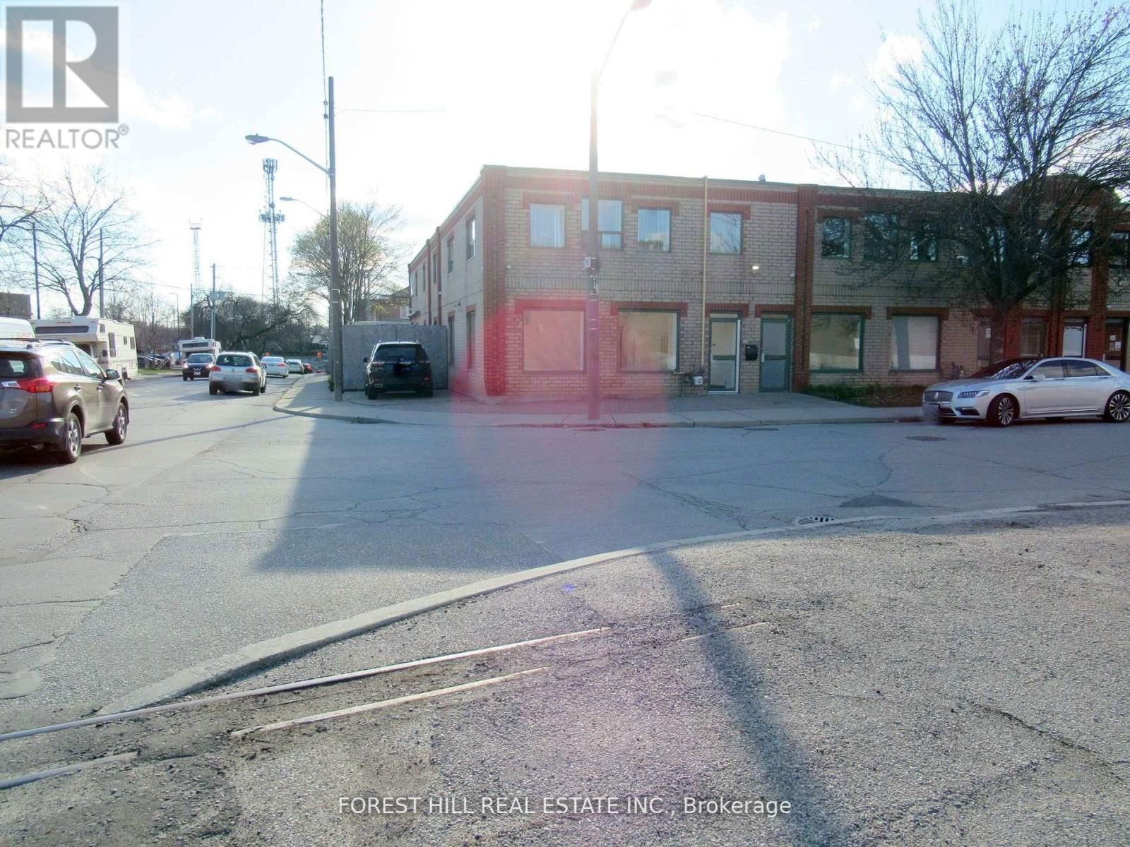 UNIT 1 - 26 CAWTHRA AVENUE Image 14