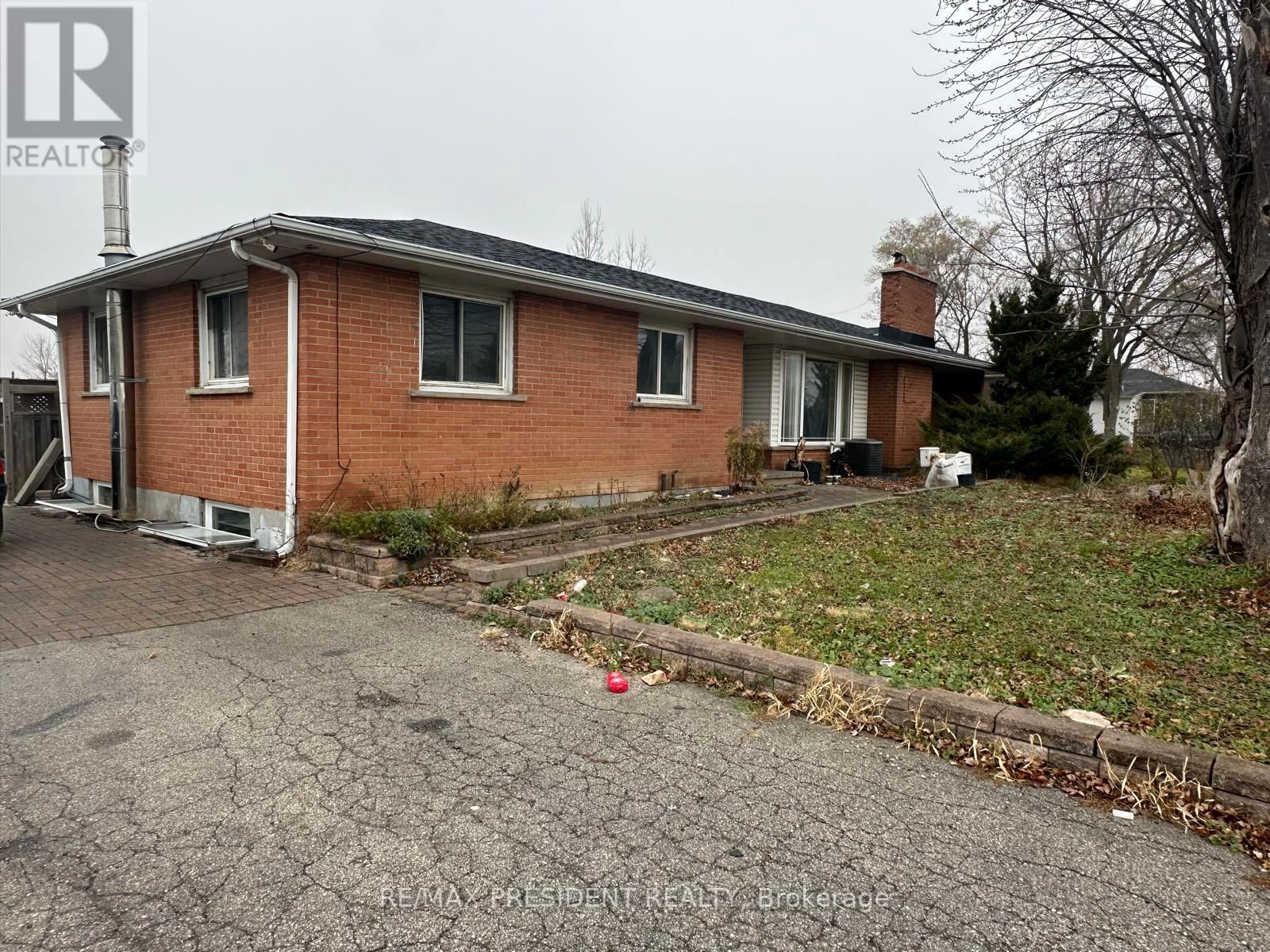 14849 STEELES AVENUE W Image 3