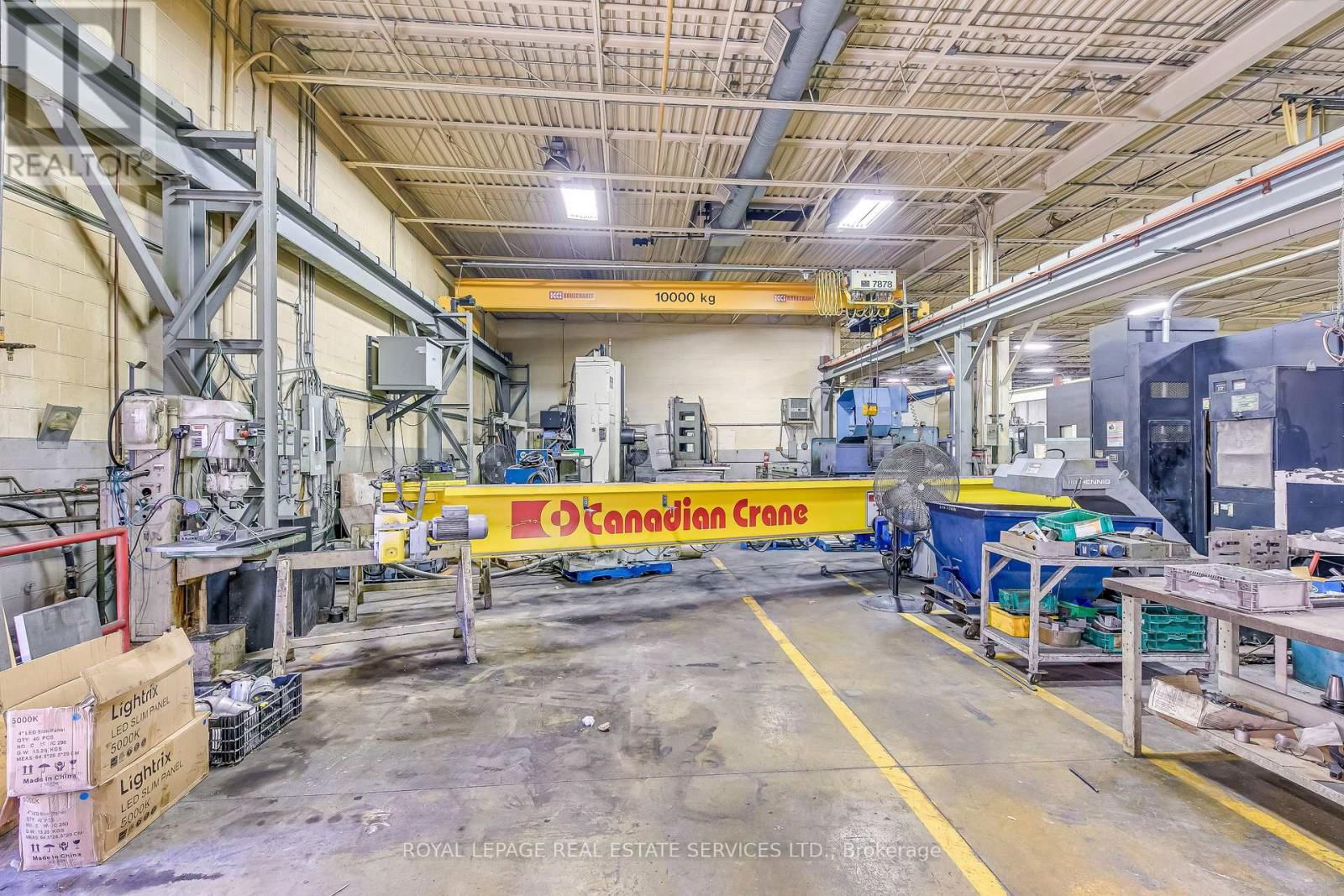 7825 TRANMERE DRIVE Image 10