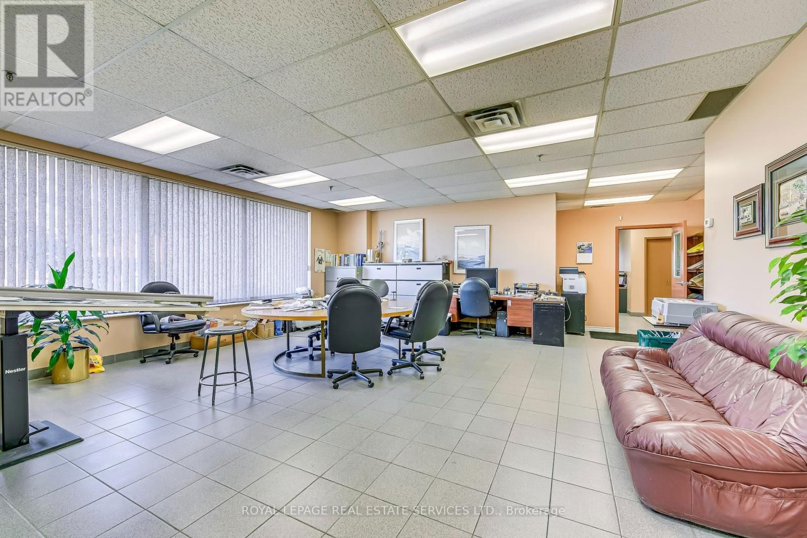 7825 TRANMERE DRIVE Image 6