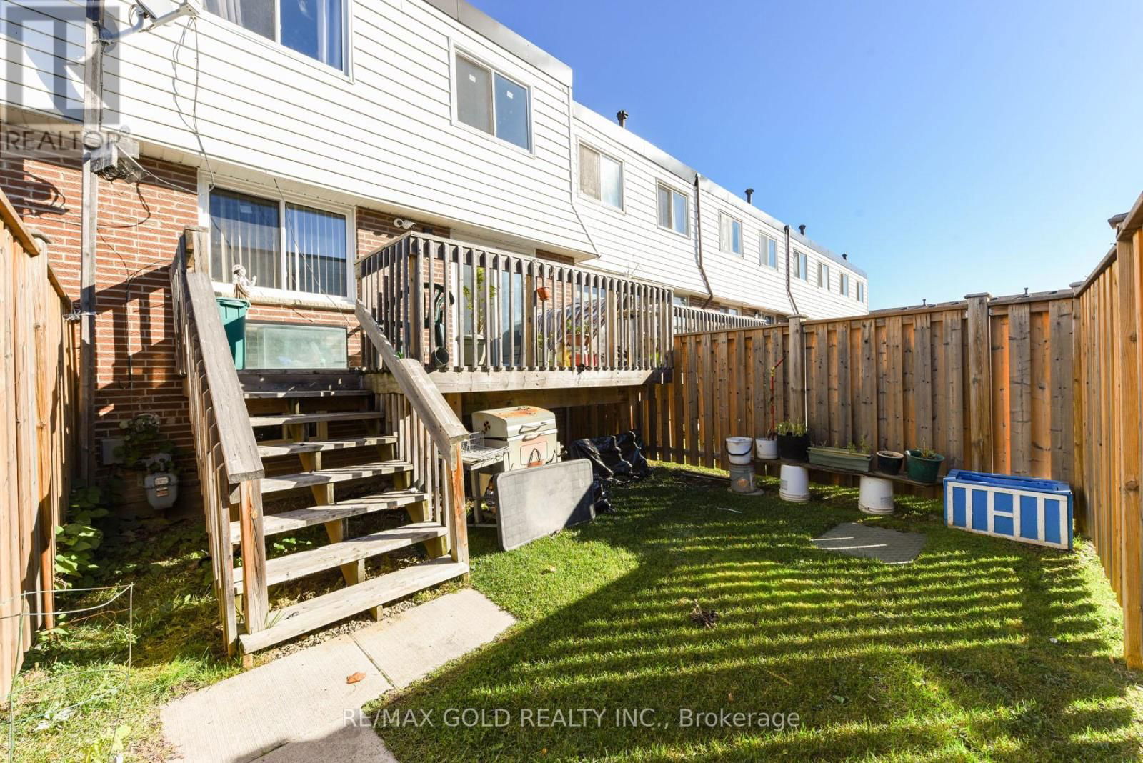 35 - 7500 GOREWAY DRIVE Image 32