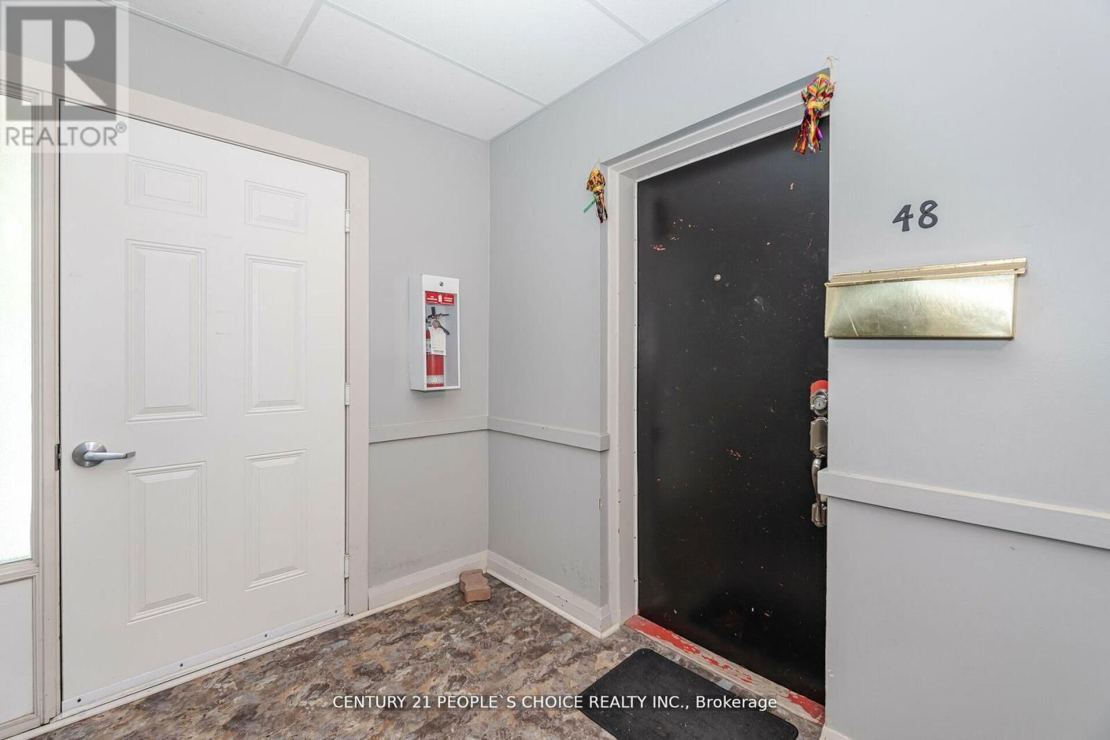 48 - 2605 WOODCHESTER DRIVE Image 3