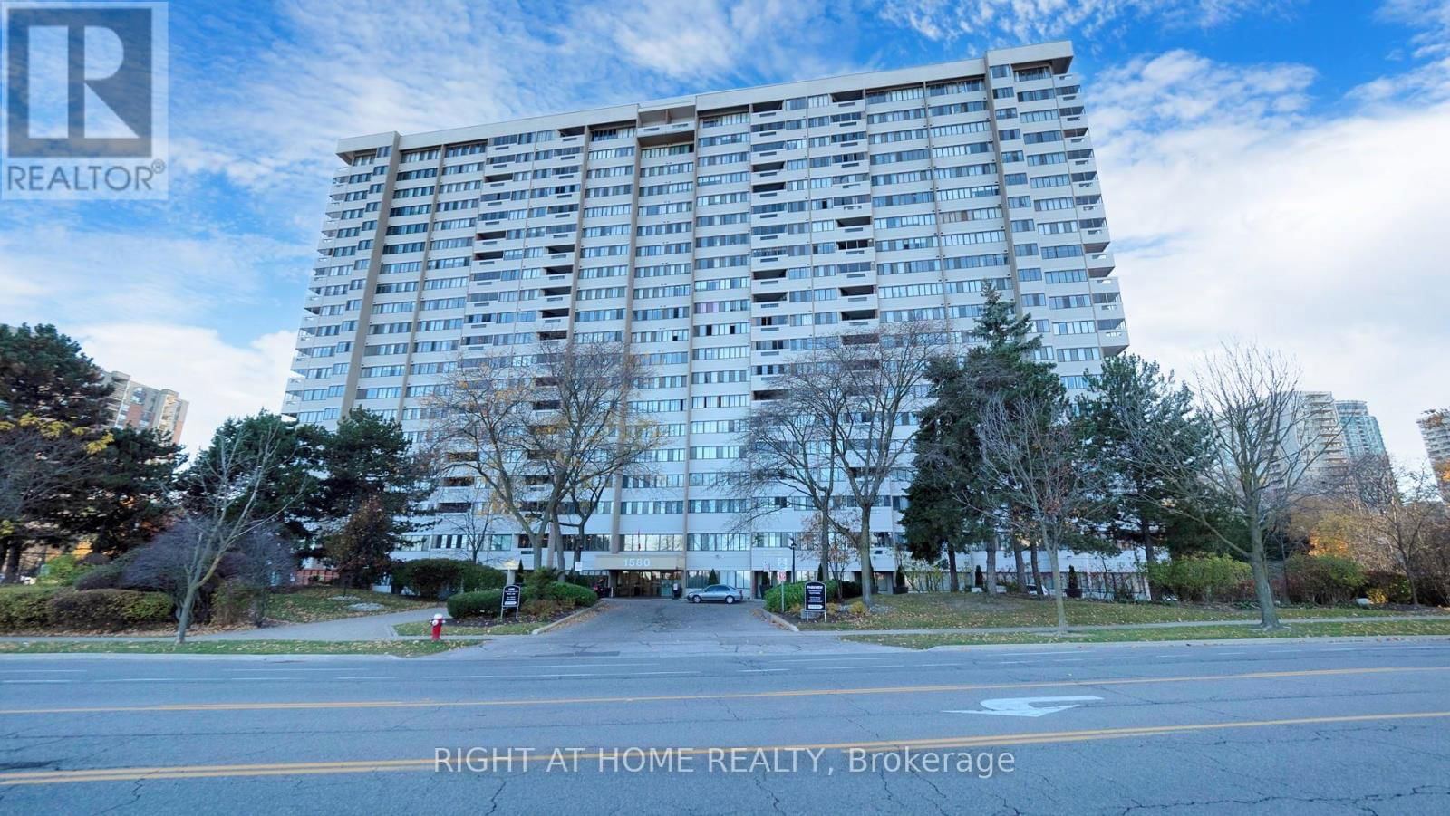 #905 - 1580 MISSISSAUGA VALLEY BOULEVARD Image 1