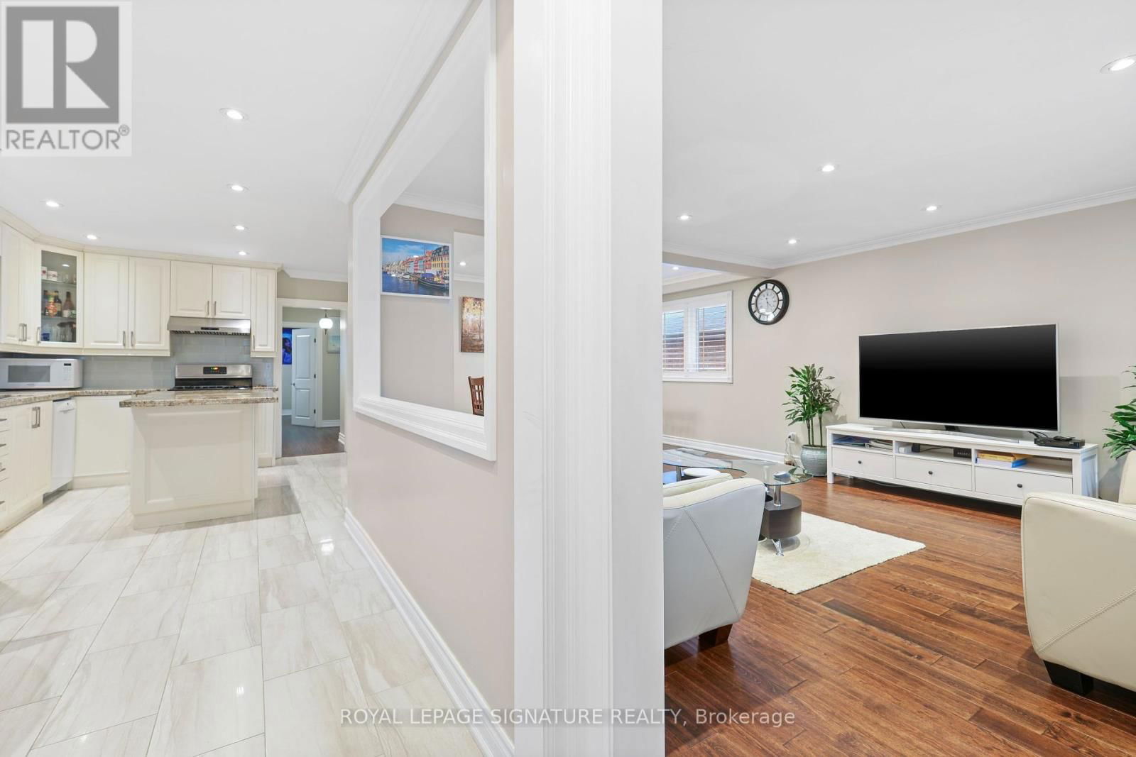 31 LISCOMBE ROAD Image 4