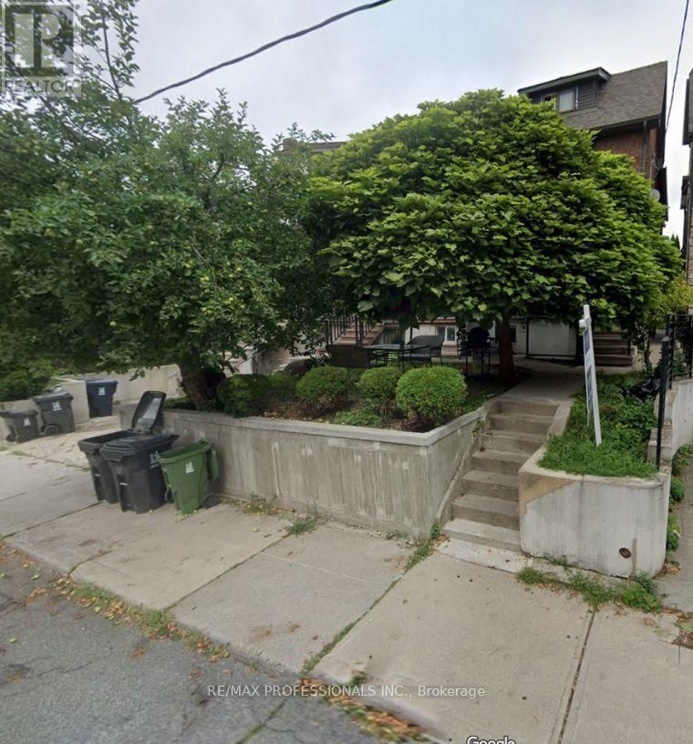 176 ROSEMOUNT AVENUE Image 3