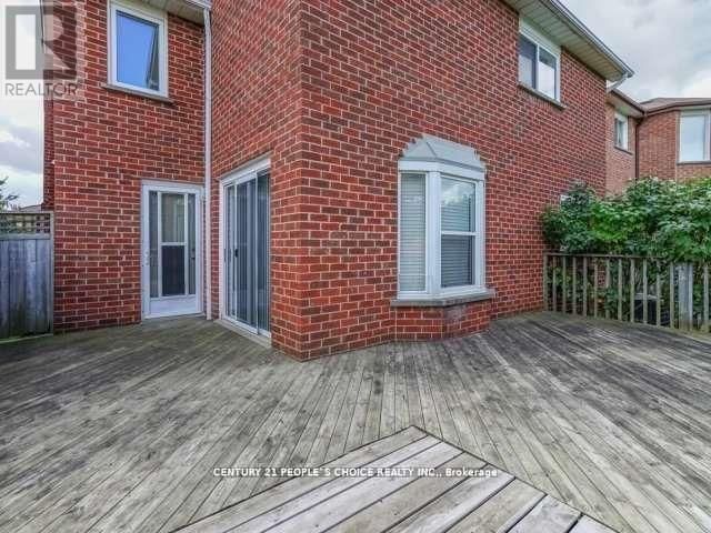 1575 SIR MONTY'S DRIVE Image 16