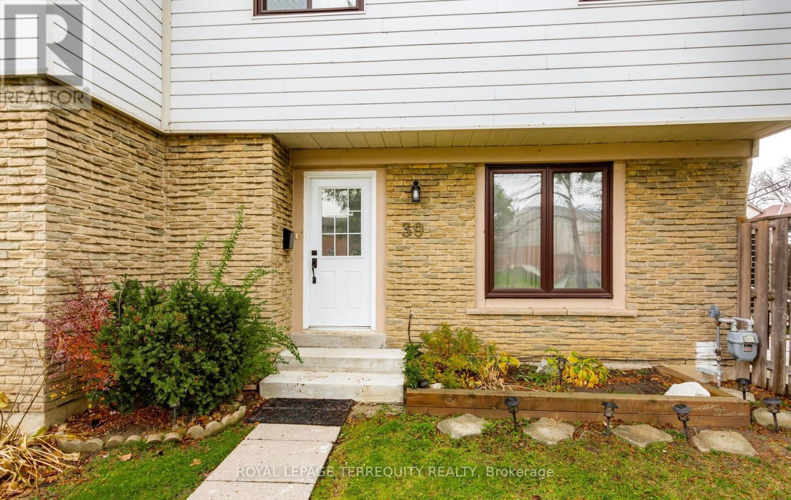 39 - 6540 FALCONER DRIVE Image 3