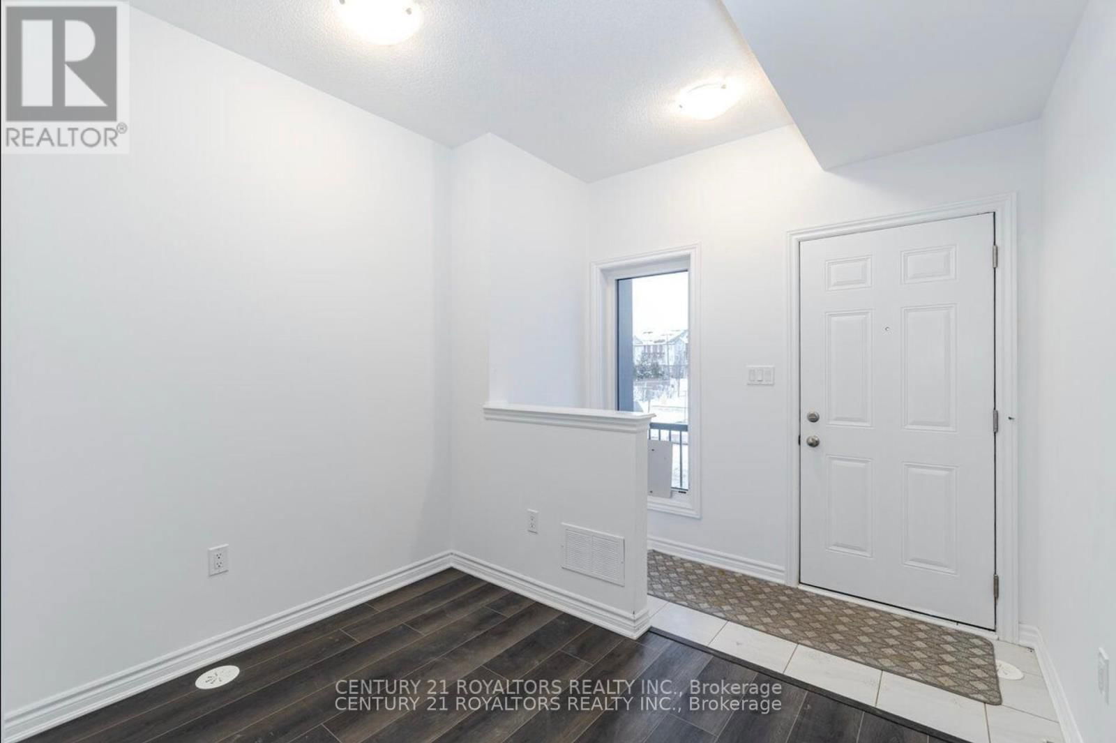 7 TIVERON AVENUE Image 4