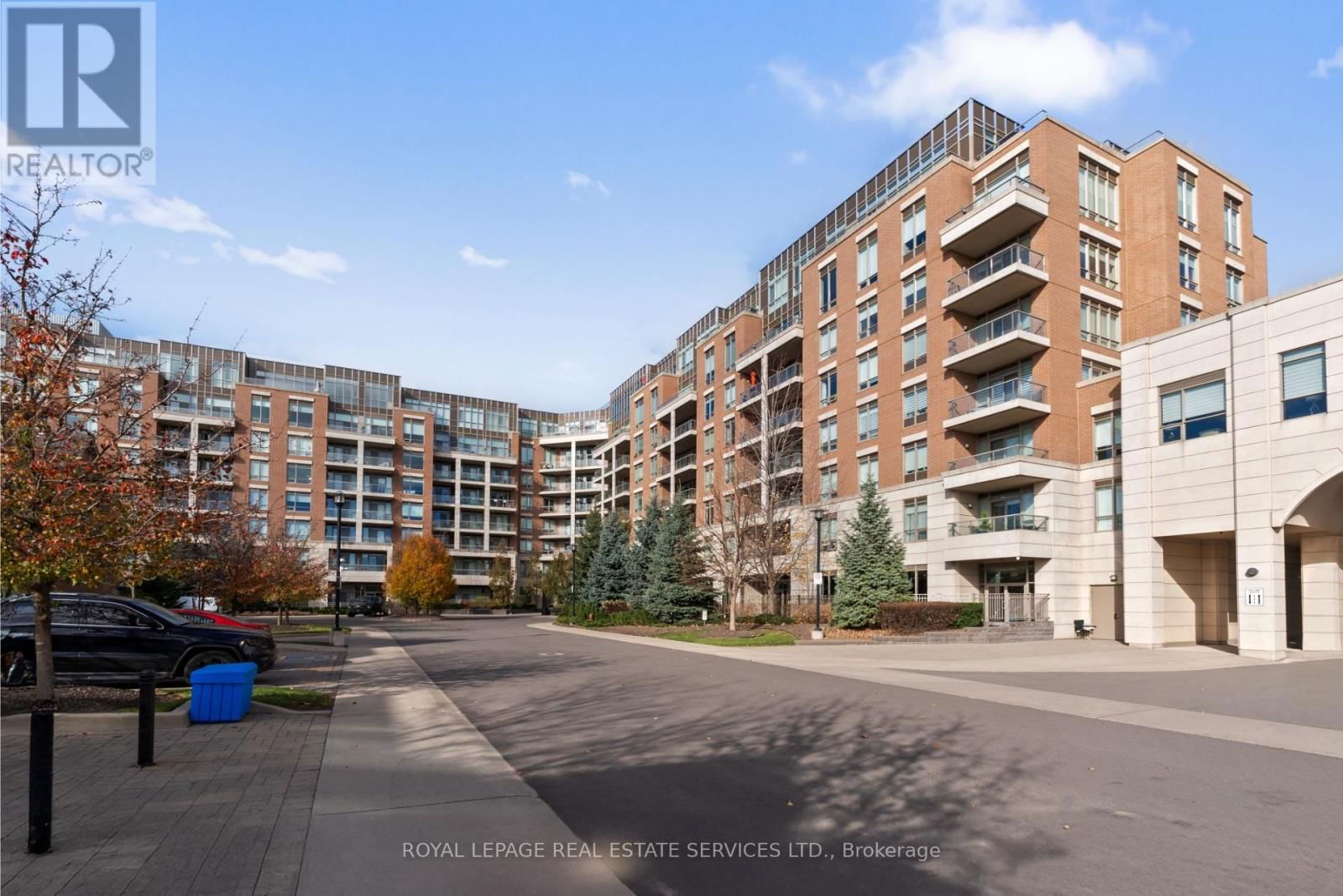 208 - 2480 PRINCE MICHAEL DRIVE Image 34