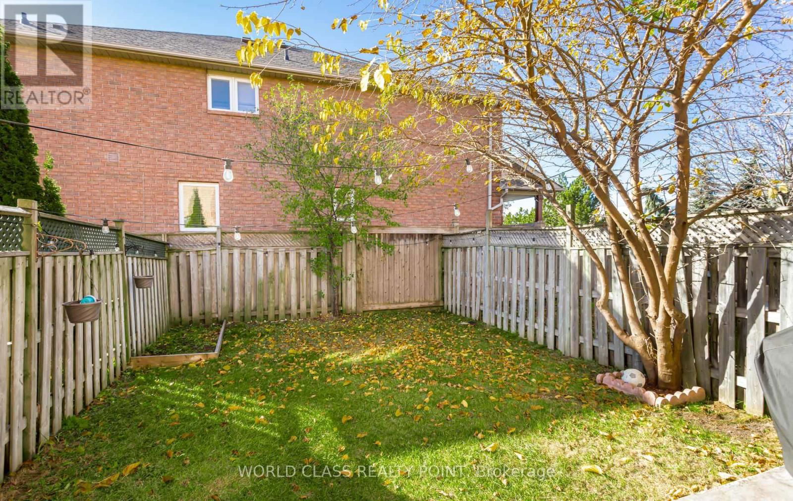 17 MANETT CRESCENT Image 39