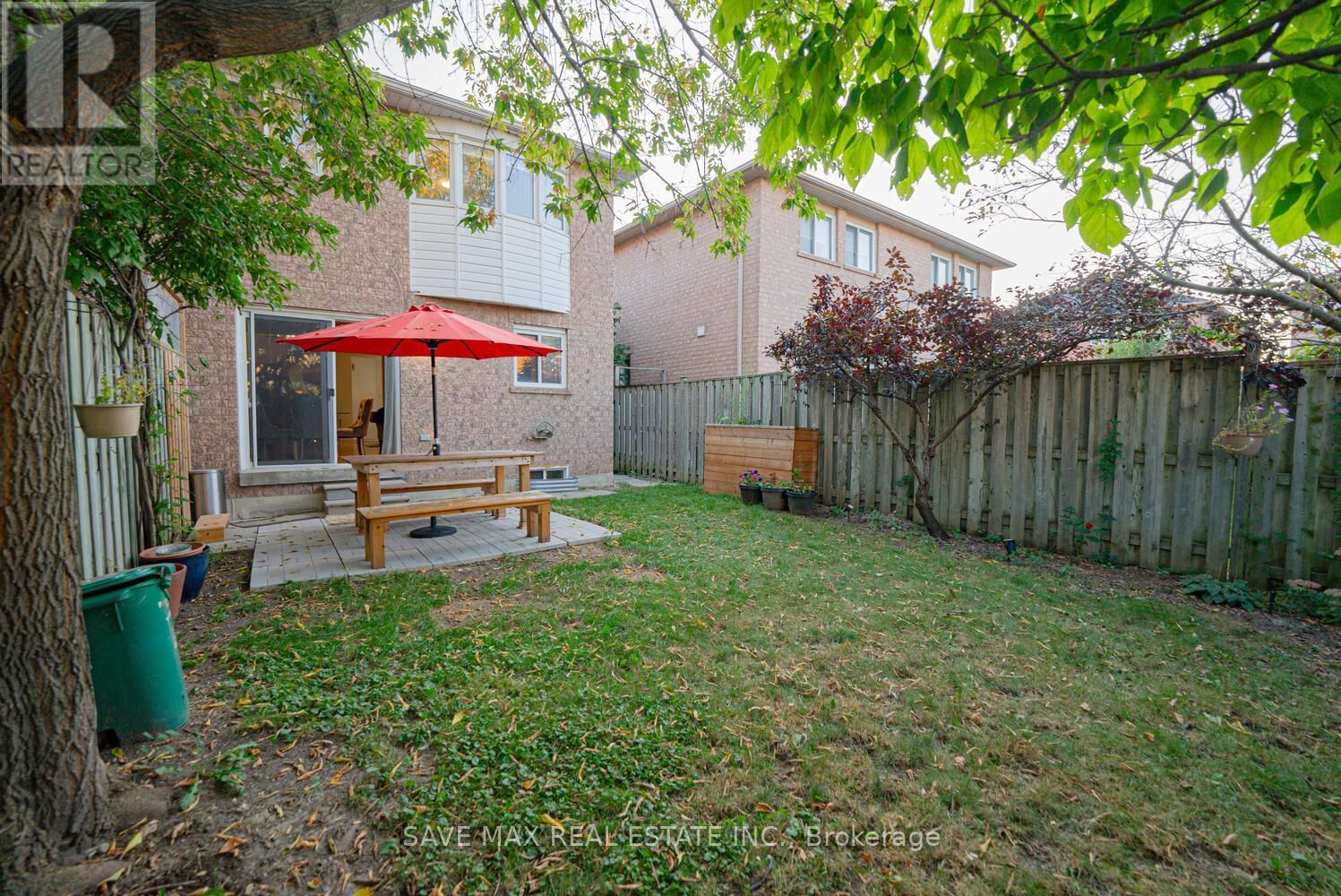 1014 FOXGLOVE PLACE Image 35