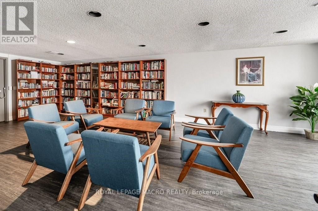 2102 - 3100 KIRWIN AVENUE Image 35