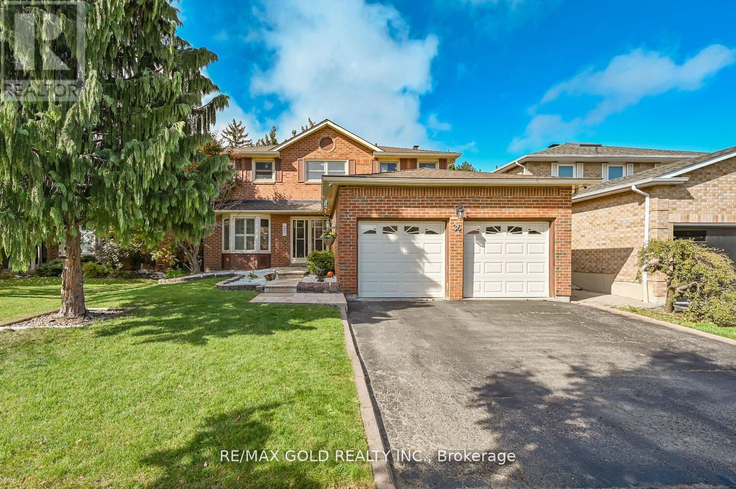 36 BARR CRESCENT Image 1