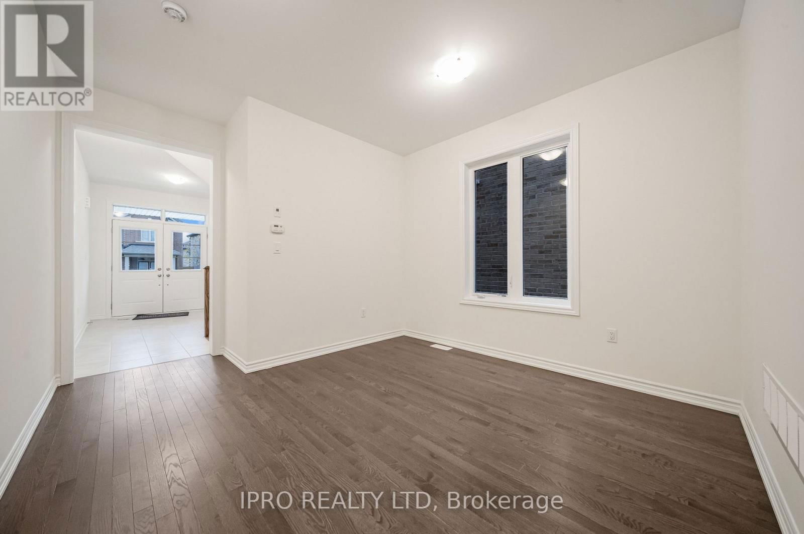 20 COBRIZA CRESCENT Image 35