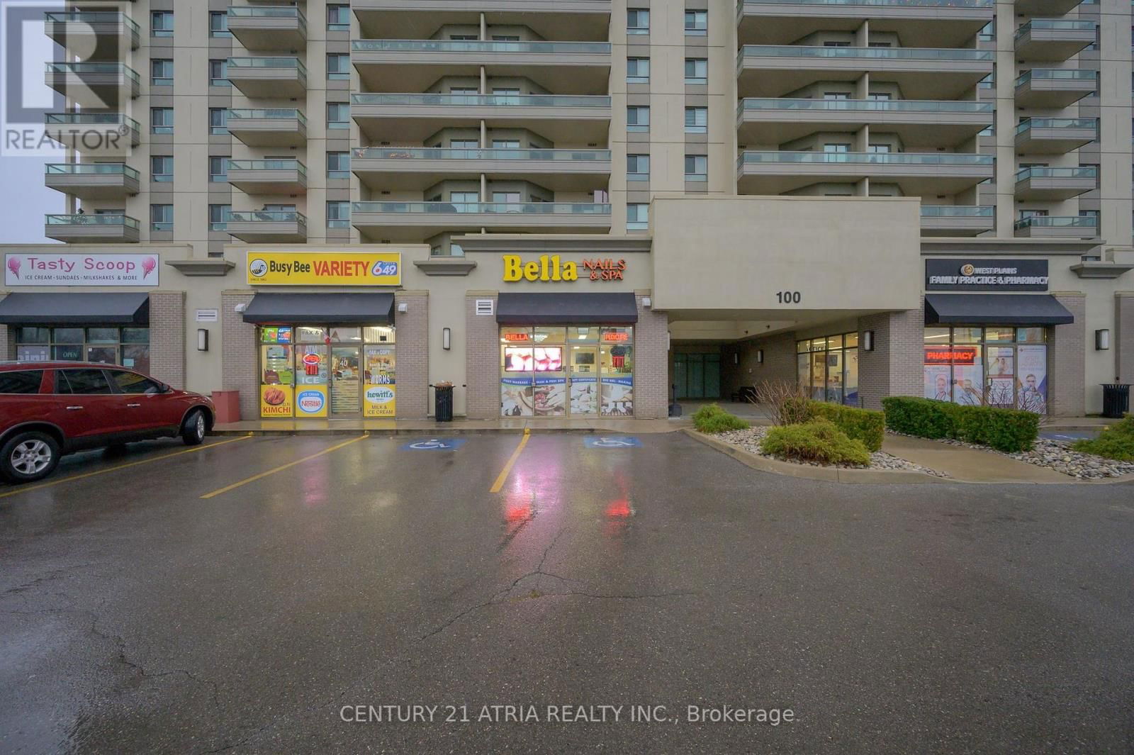 30 - 100 PLAINS ROAD W Image 20