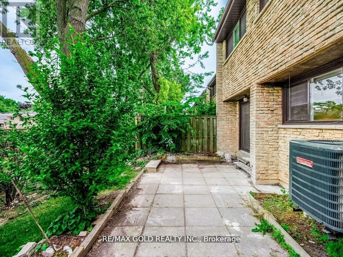 60 - 2605 WOODCHESTER DRIVE Image 23