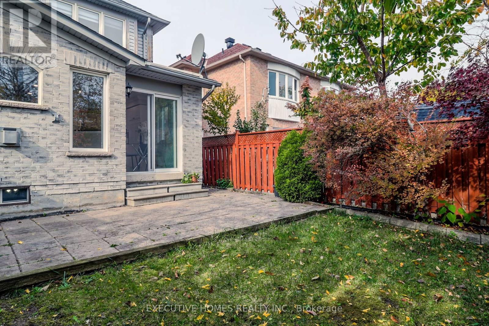 3938 LACMAN TRAIL Image 36