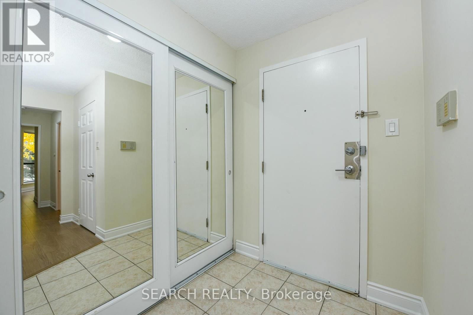 101 - 1155 BOUGH BEECHES BOULEVARD Image 11