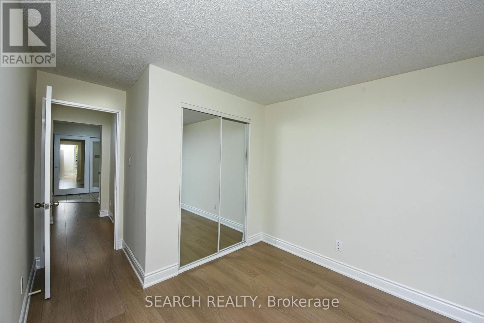 101 - 1155 BOUGH BEECHES BOULEVARD Image 22