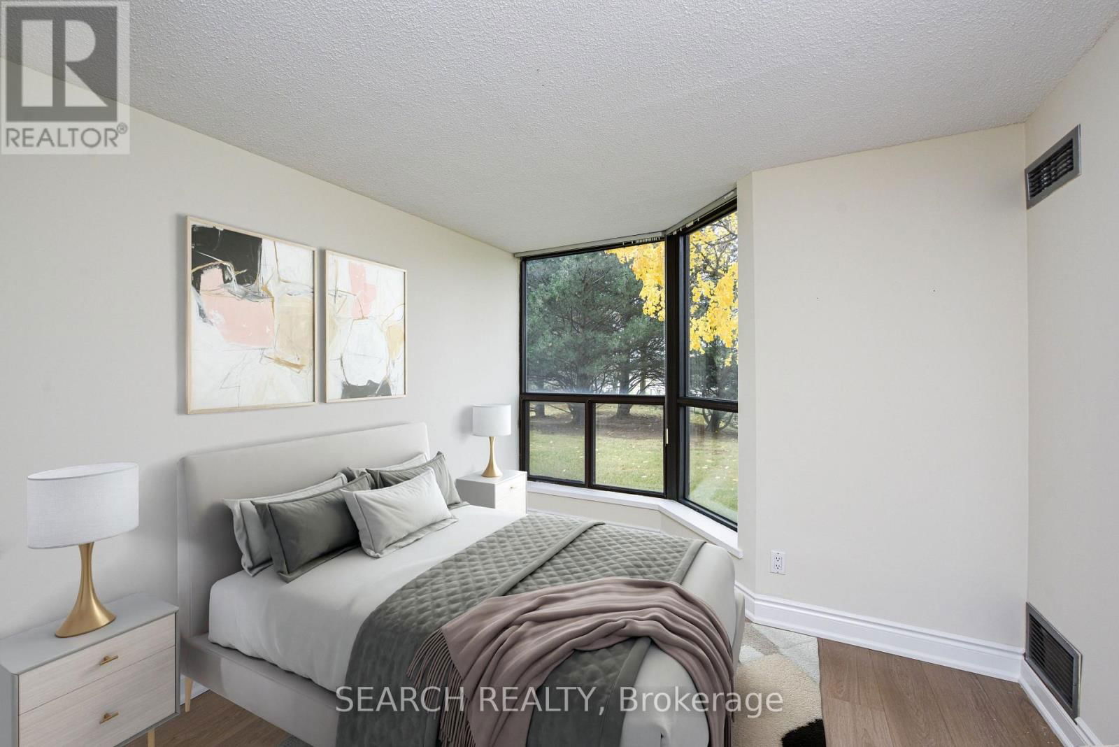101 - 1155 BOUGH BEECHES BOULEVARD Image 23