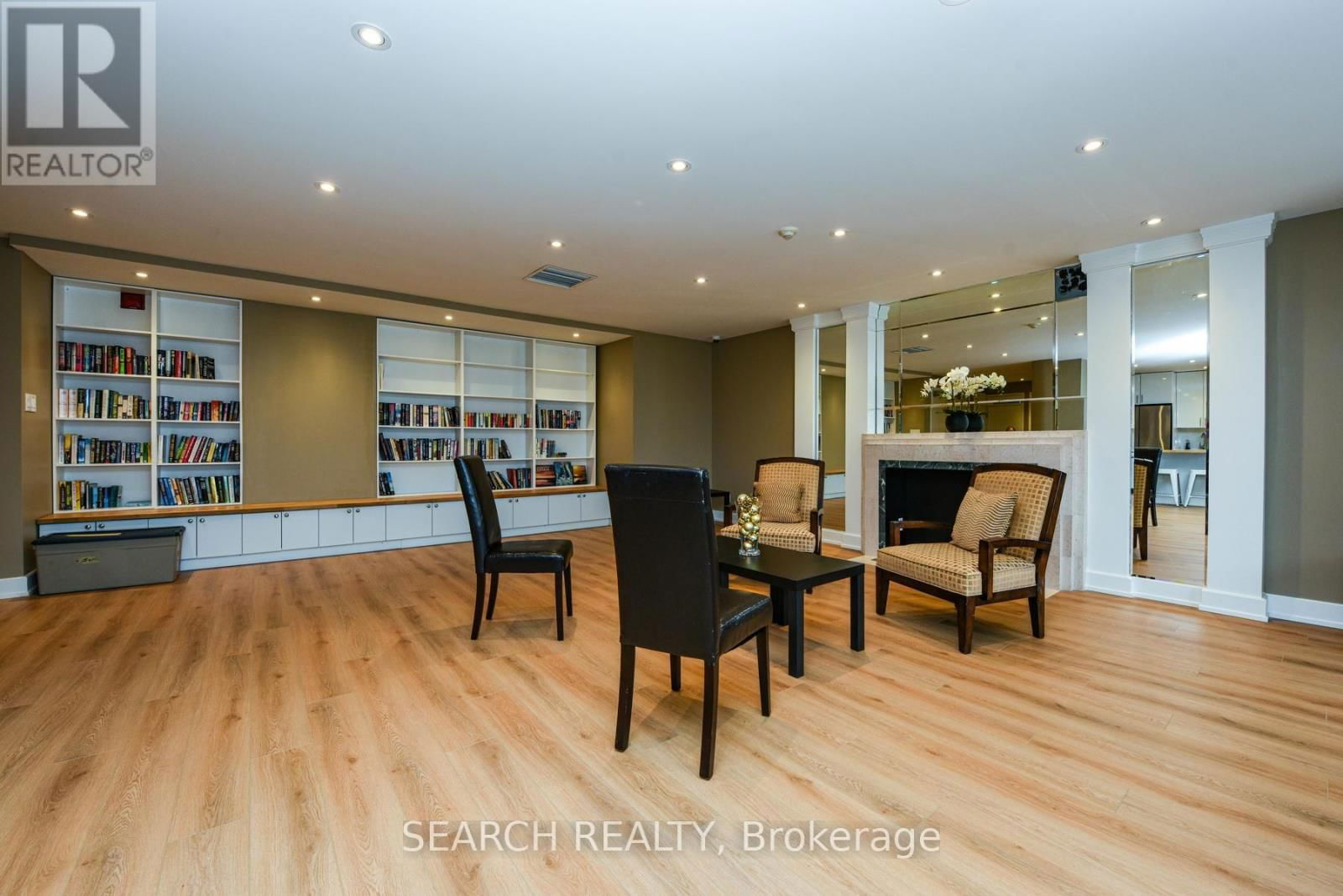 101 - 1155 BOUGH BEECHES BOULEVARD Image 5