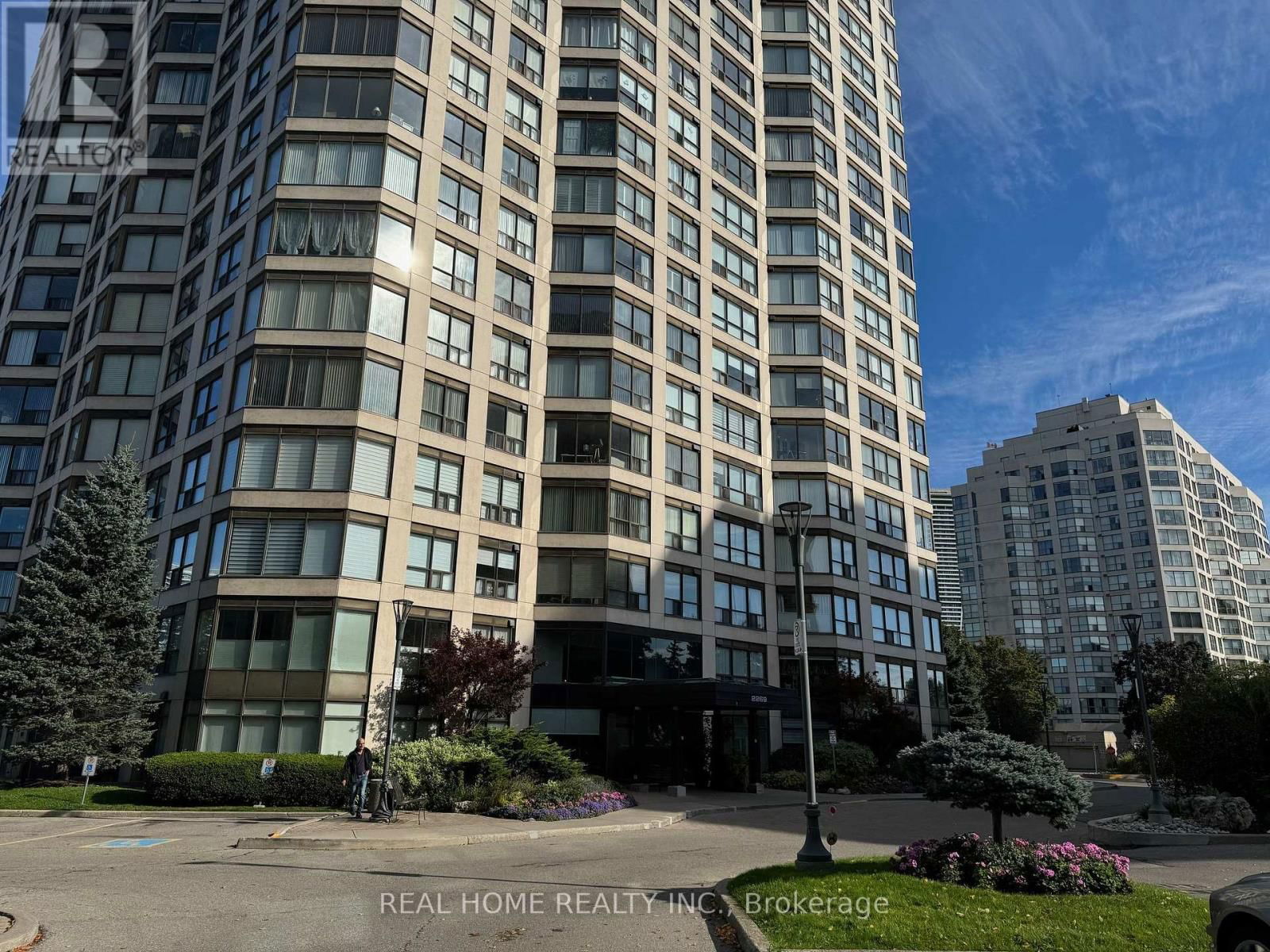 907 - 2269 LAKE SHORE BOULEVARD W Image 1