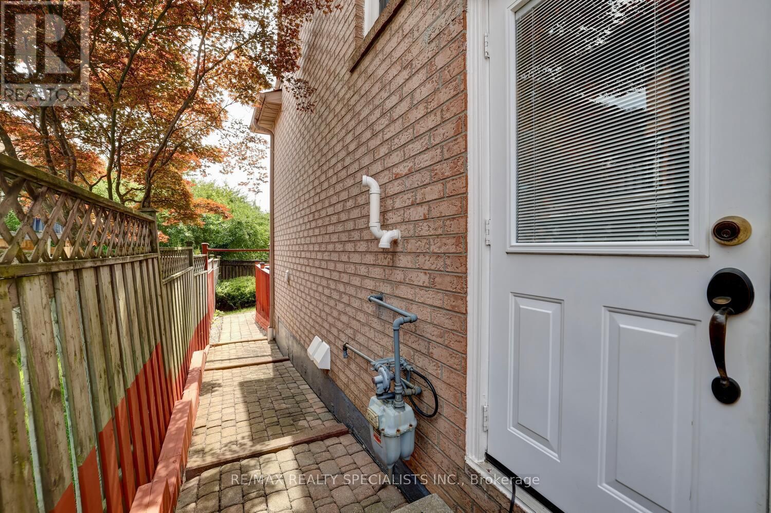 5507 FLATFORD ROAD Image 32