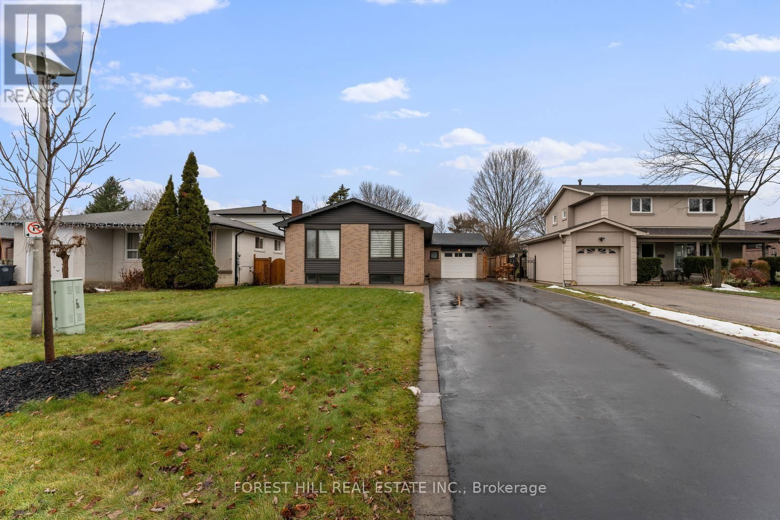 165 KINGSVIEW DRIVE Image 1