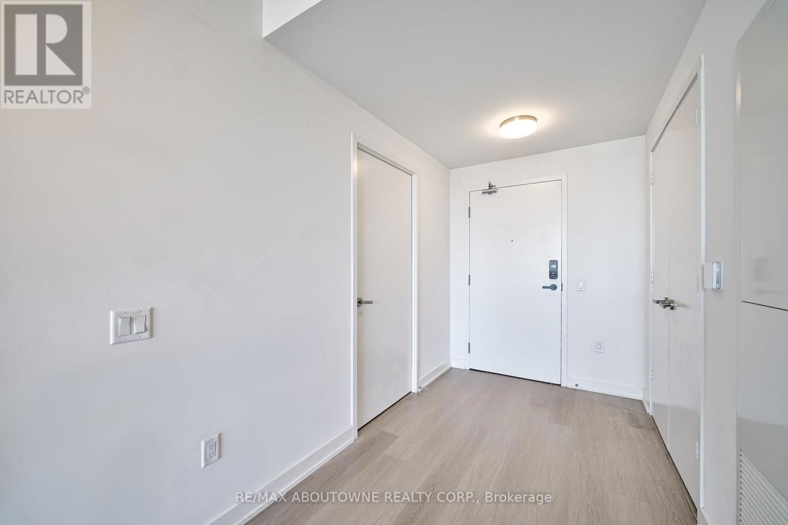 5411 - 3883 QUARTZ ROAD Image 6