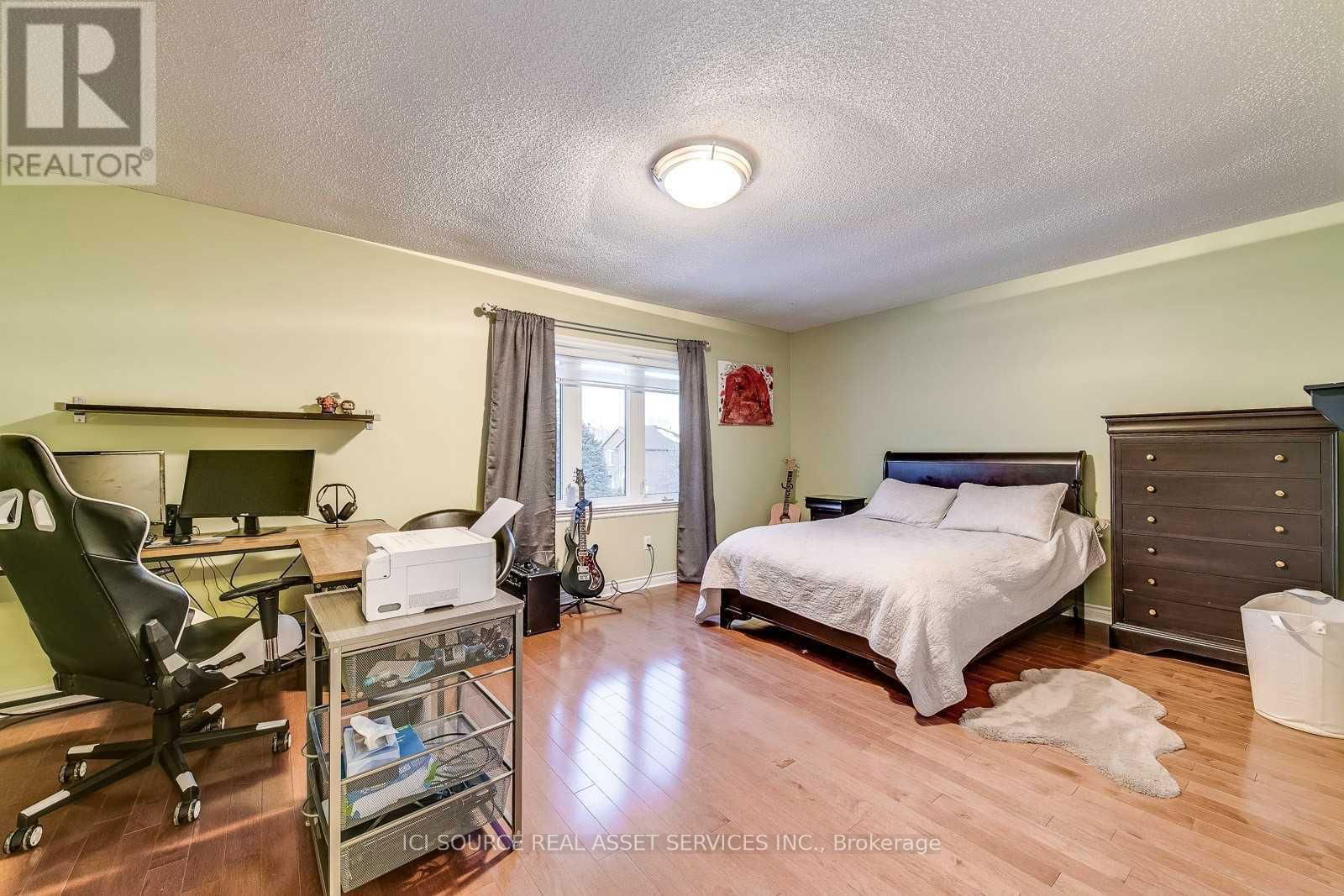 5859 RIVERSIDE PLACE Image 7