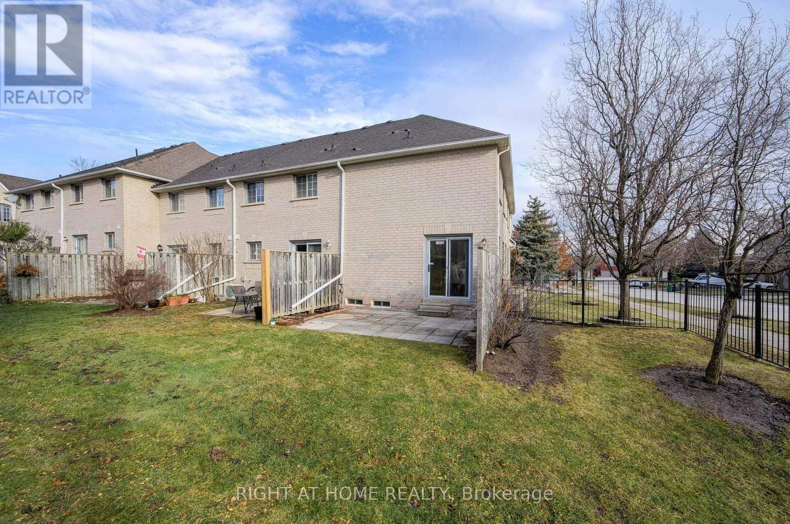 60 - 5525 PALMERSTON CRESCENT Image 34