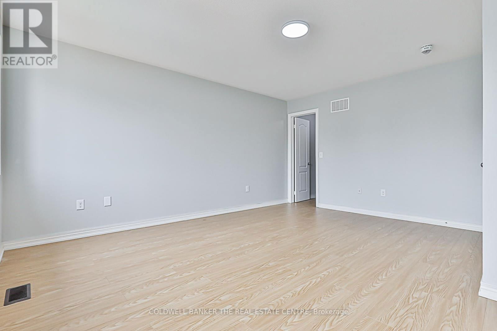 67 YELLOWKNIFE ROAD Image 27