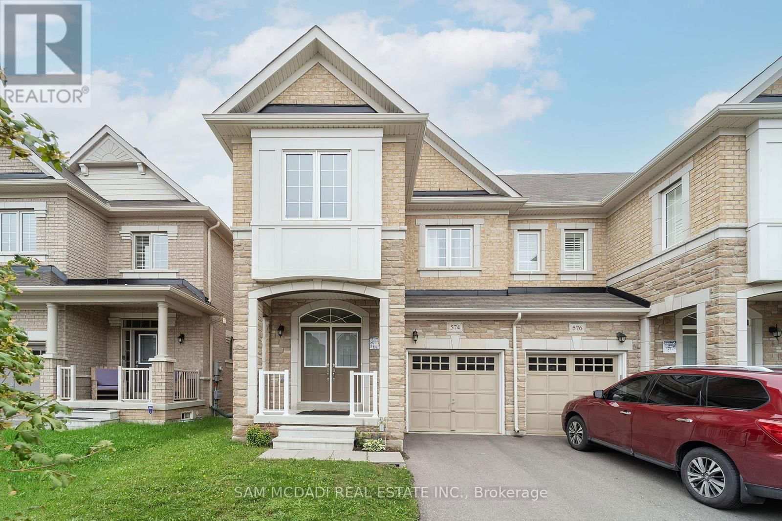 574 SETTLERS ROAD WEST Image 1